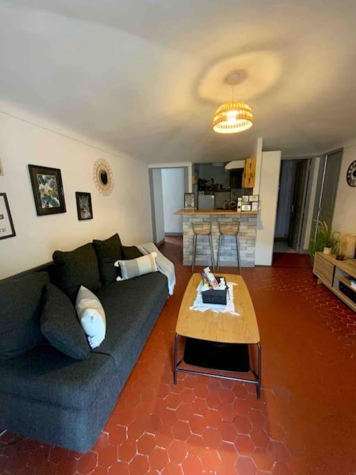 Appartement Typique Nicois En Plein Centre Ville Nice Exterior photo